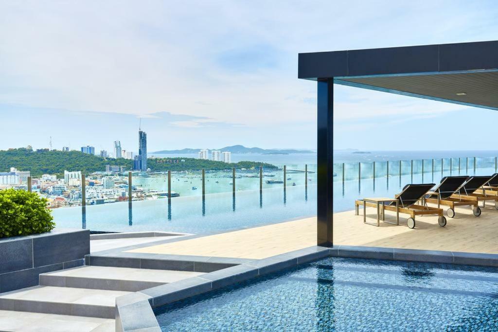The Base Condo Pattaya ภายนอก รูปภาพ
